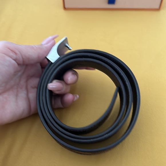 Authentic Louis Vuitton Damier Ceinture Brown Leather Belt Size 100/40 - Picture 3 of 11